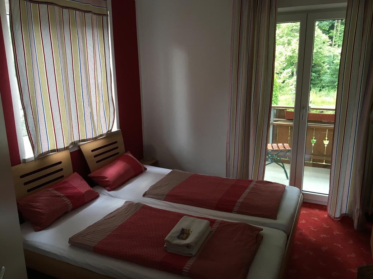 Hotel Pension Schwansee シュヴァンガウ エクステリア 写真
